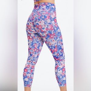 Fabletics Flower Leggings